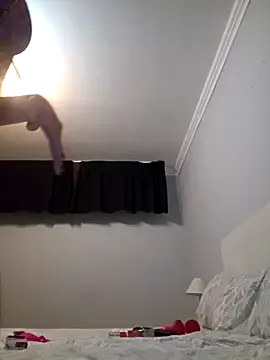 Snapshot of Melody73 chatting on September 26, 2025, 4:16 am Melody73 online show from September 26, 2025, 4:16 am