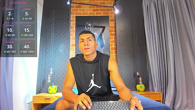 NoahVolkov online show from March 9, 2025, 11:14 am