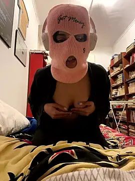 MargheritaRm online show from January 18, 2026, 9:18 pm