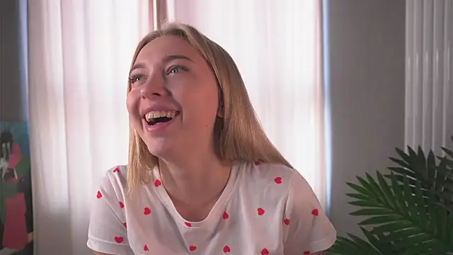 Snapshot of christie_luv chatting on October 3, 2025, 7:05 am christie luv online show from October 3, 2025, 7:05 am