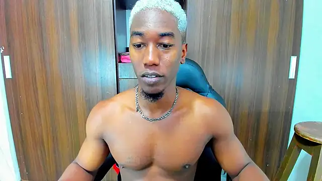 Snapshot of Dreamastercum_ chatting on September 27, 2025, 8:25 pm Dreamastercum  online show from September 27, 2025, 8:25 pm