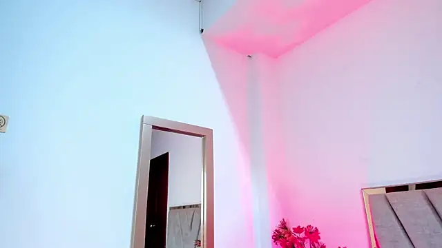 AriaSkyy  online show from March 6, 2025, 10:26 pm