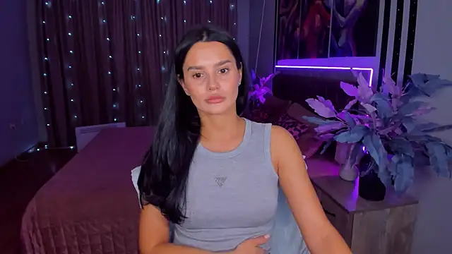 Snapshot of DanaSincere chatting on March 3, 2025, 6:37 am DanaSincere online show from March 3, 2025, 6:37 am