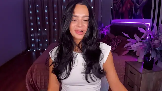 Snapshot of DanaSincere chatting on March 13, 2025, 3:33 am DanaSincere online show from March 13, 2025, 3:33 am