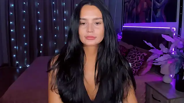 Snapshot of DanaSincere chatting on March 14, 2025, 3:26 am DanaSincere online show from March 14, 2025, 3:26 am