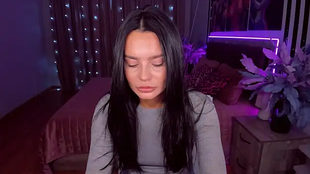 Snapshot of DanaSincere chatting on March 20, 2025, 4:18 am DanaSincere online show from March 20, 2025, 4:18 am