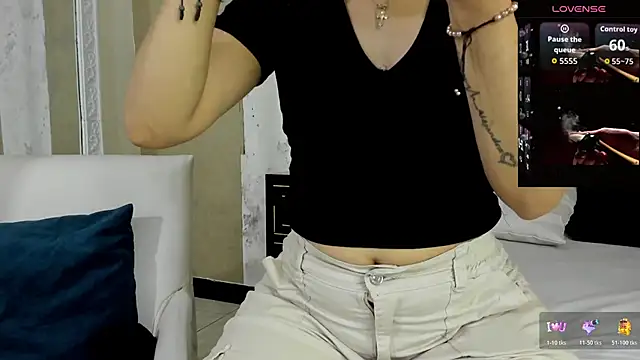 LiliJensen online show from November 28, 2025, 4:09 pm