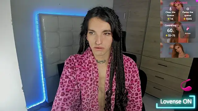 Maite Wings online show from March 2, 2025, 4:32 pm