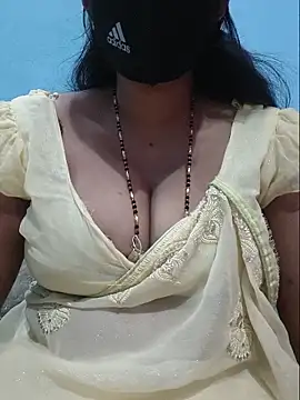 Sexyradha  online show from June 29, 2026, 5:13 pm