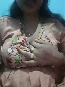 Sexyradha  online show from July 17, 2026, 8:57 pm