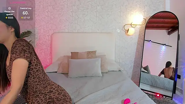 alanarouge online show from June 17, 2026, 11:34 am