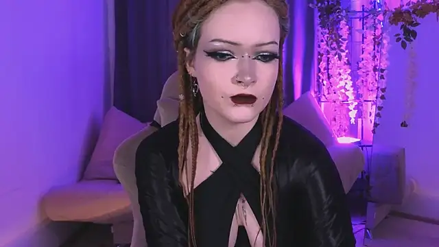 Snapshot of NicoleFlloret chatting on March 12, 2025, 5:57 am NicoleFlloret online show from March 12, 2025, 5:57 am
