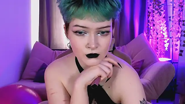 Snapshot of NicoleFlloret chatting on March 14, 2025, 12:07 pm NicoleFlloret online show from March 14, 2025, 12:07 pm