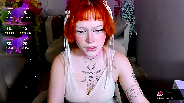Snapshot of NicoleFlloret chatting on September 20, 2025, 8:43 pm NicoleFlloret online show from September 20, 2025, 8:43 pm
