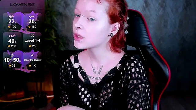 Snapshot of NicoleFlloret chatting on September 30, 2025, 9:20 pm NicoleFlloret online show from September 30, 2025, 9:20 pm