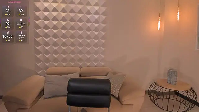 MaddisonCollins online show from October 10, 2025, 7:46 pm