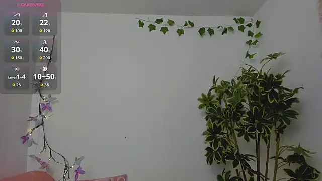 Snapshot of SaskiaGrendel chatting on May 19, 2026, 1:56 am SaskiaGrendel online show from May 19, 2026, 1:56 am