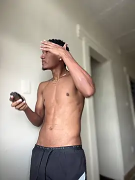 LexiAndDeker online show from April 27, 2026, 7:23 pm