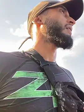 Snapshot of Dasul_ chatting on October 2, 2025, 7:32 pm Dasul  online show from October 2, 2025, 7:32 pm