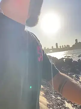 Snapshot of Dasul_ chatting on October 10, 2025, 7:02 pm Dasul  online show from October 10, 2025, 7:02 pm