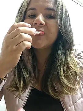 Snapshot of mandy-moore chatting on March 15, 2026, 3:12 am mandy-moore online show from March 15, 2026, 3:12 am