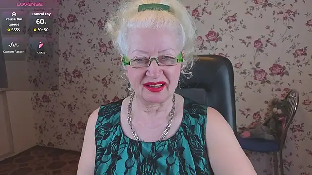 Maya Mayflower online show from February 7, 2026, 2:48 am