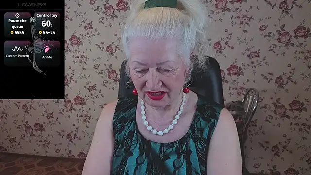 Maya Mayflower online show from May 7, 2026, 3:01 am