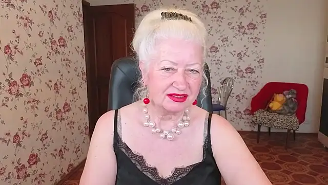 Maya Mayflower online show from May 9, 2026, 3:01 am