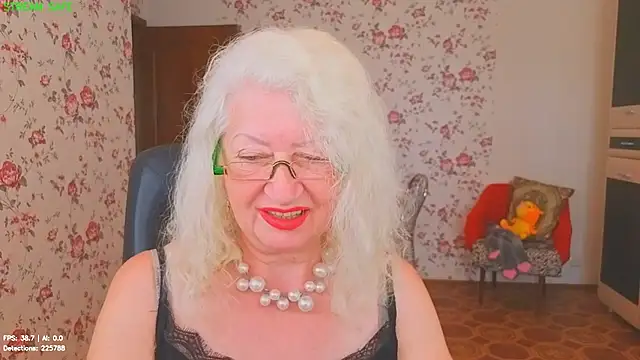 Maya Mayflower online show from June 25, 2026, 5:12 am