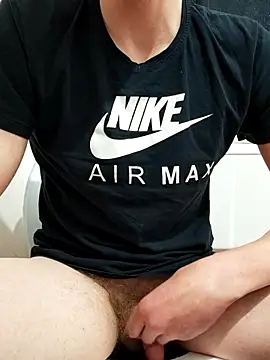 dxmiian online show from March 17, 2025, 7:35 am