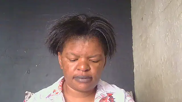 ebony rose11 online show from November 5, 2025, 2:17 pm