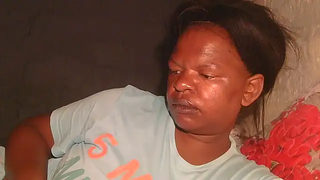 Snapshot of ebony_rose11 chatting on March 2, 2026, 12:35 am ebony rose11 online show from March 2, 2026, 12:35 am