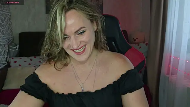 Anya-Sweet online show from September 23, 2025, 5:54 am