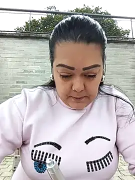 violeta delavega1 online show from November 15, 2025, 7:10 pm