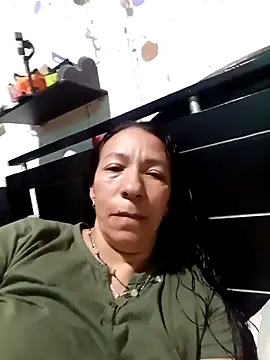 Antonela45 online show from May 10, 2026, 10:04 pm