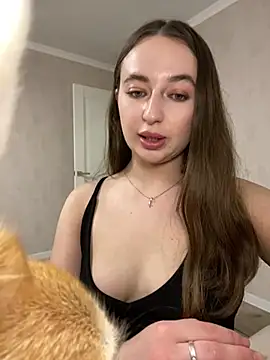 Snapshot of AlisaQSky chatting on February 25, 2026, 3:54 pm AlisaQSky online show from February 25, 2026, 3:54 pm