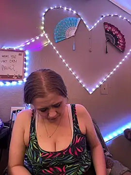 Dessydrips online show from March 19, 2025, 9:28 am