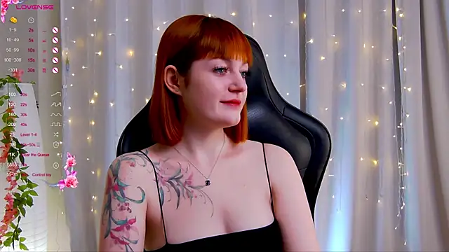 Snapshot of Ashley_Nicks chatting on October 9, 2025, 2:09 am Ashley Nicks online show from October 9, 2025, 2:09 am