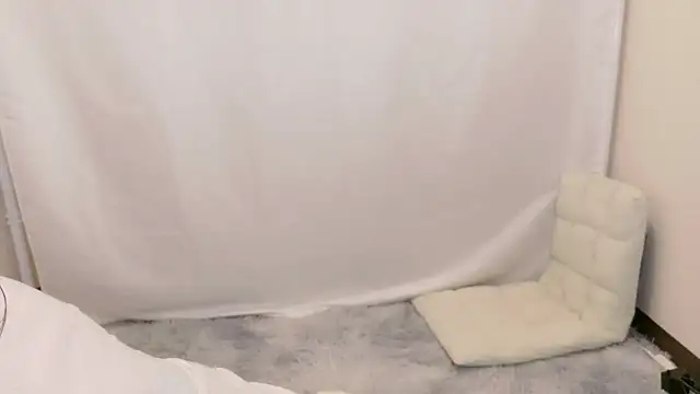 Snapshot of rin-ch chatting on October 22, 2025, 10:04 am rin-ch online show from October 22, 2025, 10:04 am