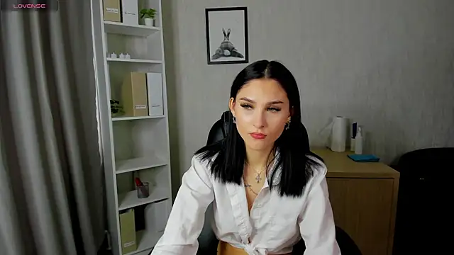 Erika Flame online show from March 19, 2025, 8:23 am