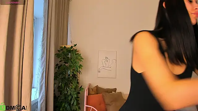 Erika Flame online show from September 12, 2025, 7:08 am