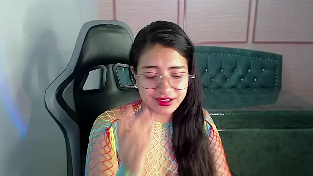 Snapshot of alexa_romero_t chatting on October 11, 2025, 12:15 pm alexa romero t online show from October 11, 2025, 12:15 pm