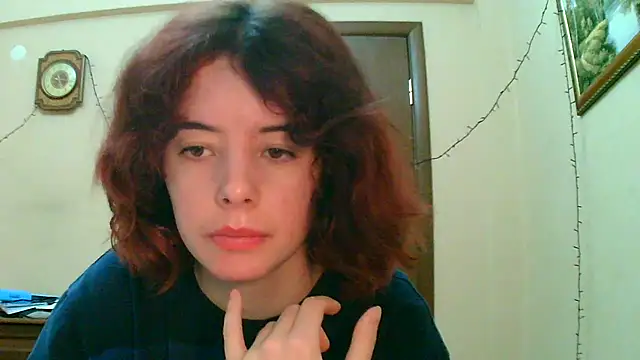  Amber Doll  online show from March 19, 2025, 1:21 am