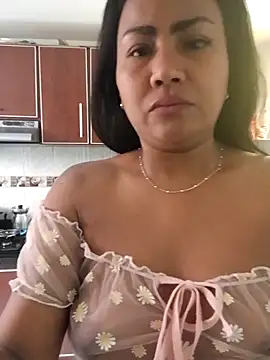 Snapshot of Ariana_Rodriguez chatting on September 15, 2025, 3:01 pm Ariana Rodriguez online show from September 15, 2025, 3:01 pm