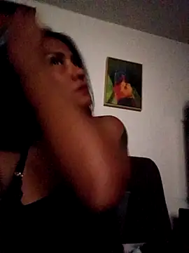 Snapshot of Ariana_Rodriguez chatting on September 29, 2025, 4:50 am Ariana Rodriguez online show from September 29, 2025, 4:50 am