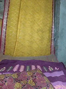 Cutesoma01 online show from October 12, 2025, 5:01 pm