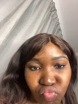 prettymonalisaRSA online show from May 11, 2026, 6:38 pm