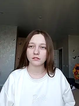 Snapshot of Bonechka chatting on November 3, 2025, 10:27 am Bonechka online show from November 3, 2025, 10:27 am