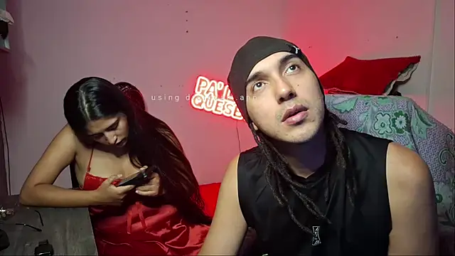 Snapshot of incubus2sucubus chatting on September 24, 2025, 9:18 pm incubus2sucubus online show from September 24, 2025, 9:18 pm