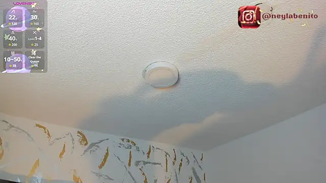 Cristal Velle online show from July 31, 2026, 1:10 pm
